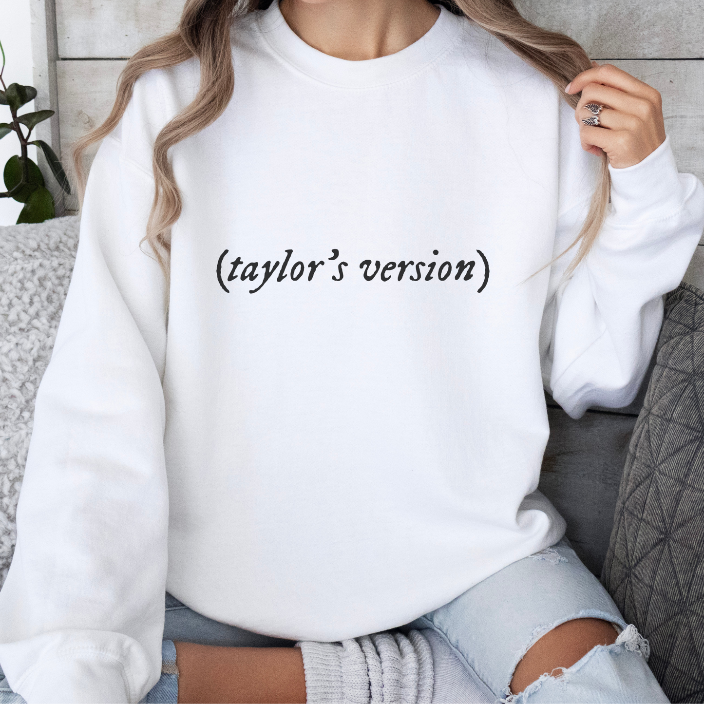 (taylor's version) Taylor Swift Crewneck Sweatshirt